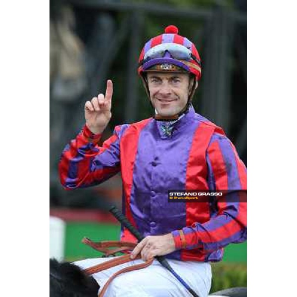 Olivier Peslier returns home after winning the Premio Criterium Femminile Rome- Capannelle racecourse,4th nov.2012 ph.Stefano Grasso