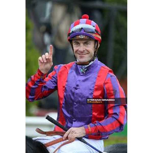 Olivier Peslier returns home after winning the Premio Criterium Femminile Rome- Capannelle racecourse,4th nov.2012 ph.Stefano Grasso