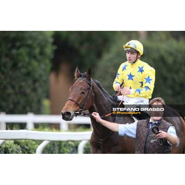 Stephane Pasquier on King Air after winning the Premio Ribot Rome- Capannelle racecourse,4th nov.2012 ph.Stefano Grasso