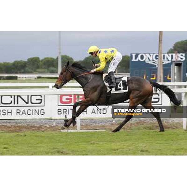 Stephane Pasquier on King Air wins the Premio Ribot Rome- Capannelle racecourse,4th nov.2012 ph.Stefano Grasso