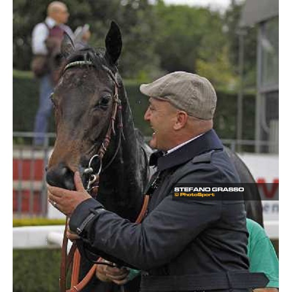 the winning connection of Grand Treasure - the Premio Criterium Femminile Rome- Capannelle racecourse,4th nov.2012 ph.Stefano Grasso