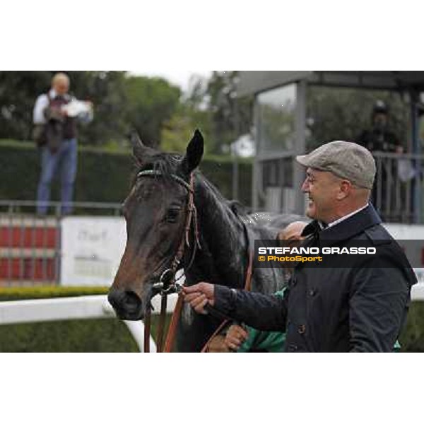 the winning connection of Grand Treasure - the Premio Criterium Femminile Rome- Capannelle racecourse,4th nov.2012 ph.Stefano Grasso