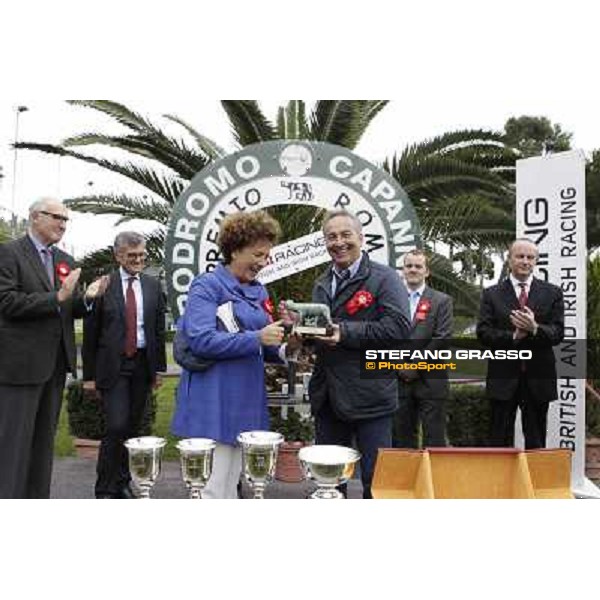 The prize giving ceremony of the Gran Premio Roma GBI Racing Rome- Capannelle racecourse,4th nov.2012 ph.Stefano Grasso