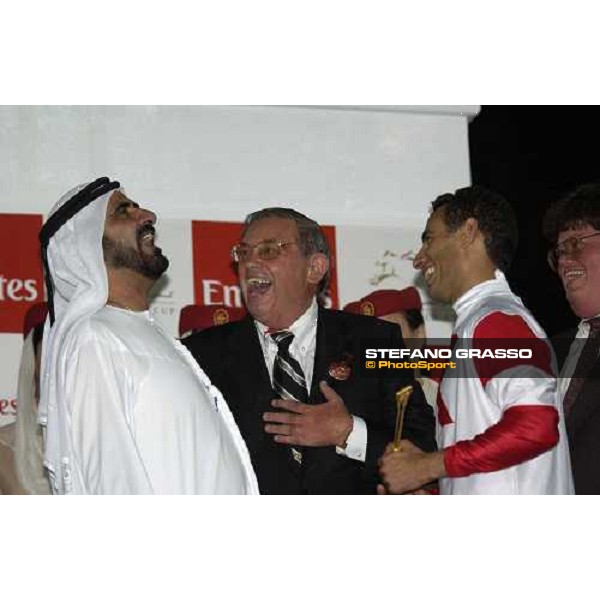giving prize of Dubai World Cup 2005- Sheikh Mohamed, Ken Ramsey and John Velazquez Nad El Sheba- Dubai, 26th march 2005 ph. Stefano Grasso