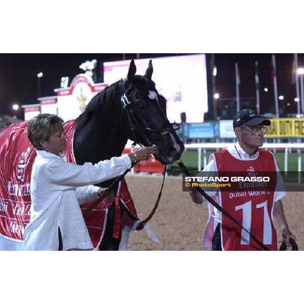 Roses in May coming back to the stable, after the triumph in Dubai World Cup 2005 Nad El Sheba- Dubai, 26th march 2005 ph. Stefano Grasso
