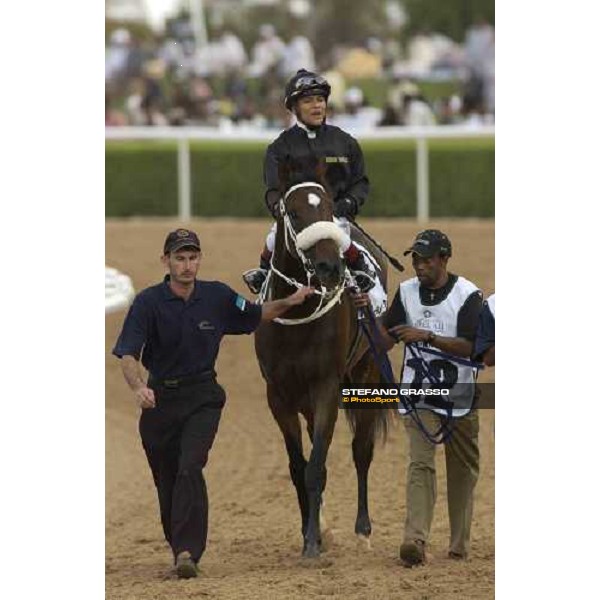 Weichong Marwing with Grand Emporium comes back after winning the Godolphin Mile Nad El Sheba- Dubai, 26th march 2005 ph. Stefano Grasso