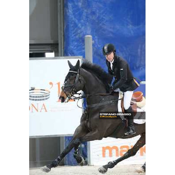 Mickael Whitaker and Gig Amai Rolex Fei World Cup Jumping Verona Fieracavalli 2012 Verona,11th nov.2012 ph.Stefano Grasso