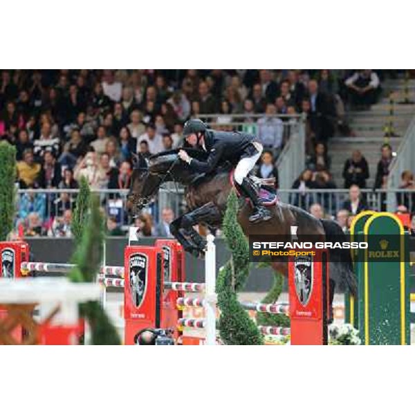 Jur Vrieling and VDL Bubalu Rolex Fei World Cup Jumping Verona Fieracavalli 2012 Verona,11th nov.2012 ph.Stefano Grasso