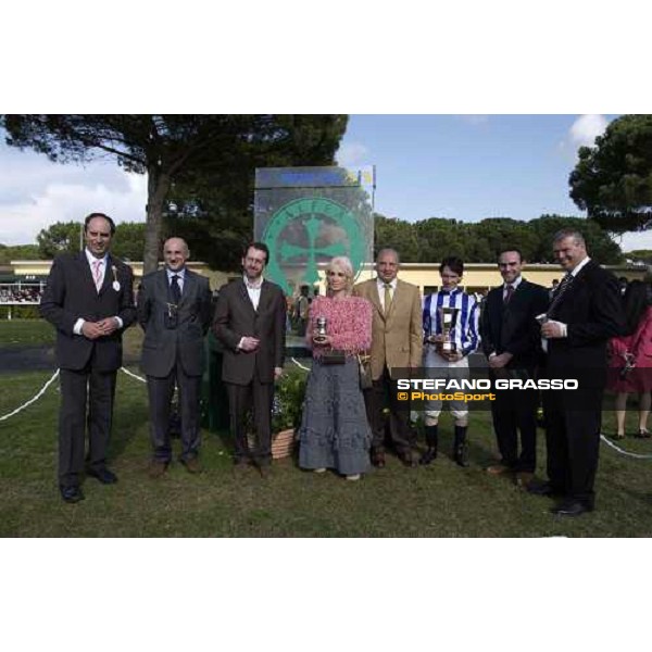 giving prize of Premio Regione Toscana - winner Landinium with Claudio Colombi San Rossore racetrack Pisa, 28th march 2005 ph. Stefano Grasso