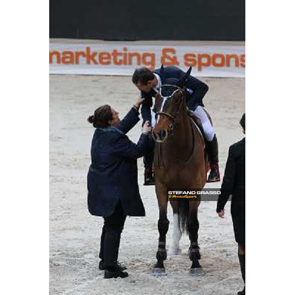 Antonella Dallari congratulates with Luca Maria Moneta Rolex Fei World Cup Jumping Verona Fieracavalli 2012 Verona,11th nov.2012 ph.Stefano Grasso