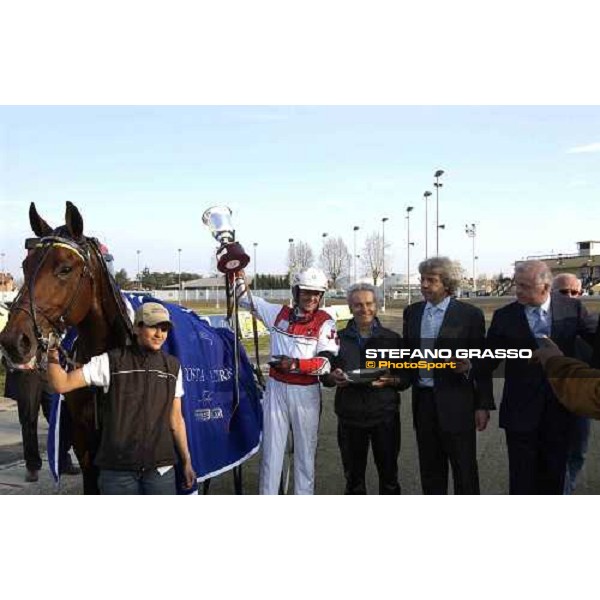 giving prize for Jos Verbeeck and Gigant Neo, winners of Gran Premio Costa Azzurra 2005 Vinovo racetrack 4th april 2005 ph. Stefano Grasso