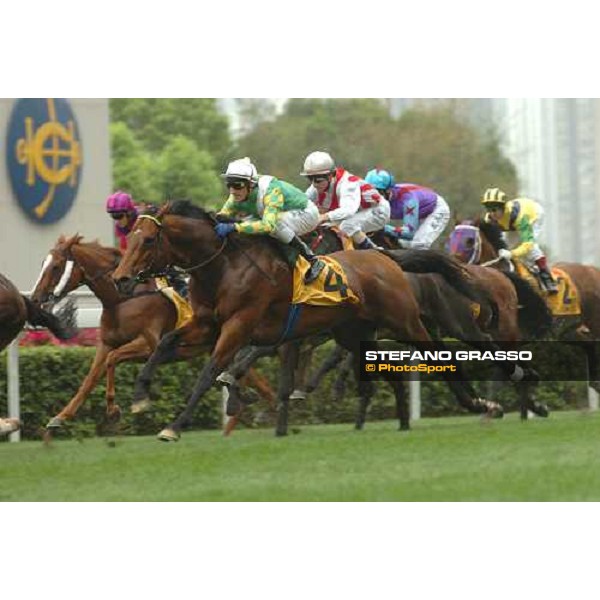 HONG-KONG, 24th April 2005. The Audemars Piguet QE II Cup. \'EPALO\' (A.Starke)