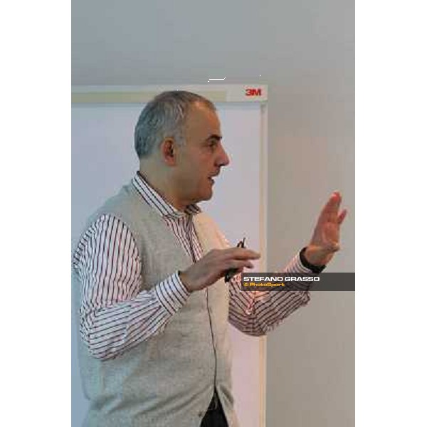 Giuseppe Bianchi IJRC General Assembly Geneve,8th dec.2012 ph.IJRC/SGrasso