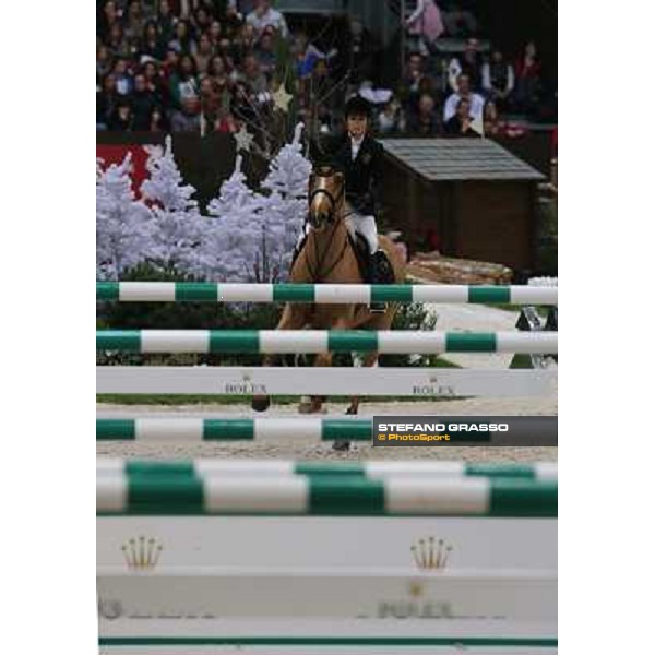 Edwina Tops-Alexander and Cevo Itot du Chateau Grand Prix Rolex - Rolex Fei World Cup Geneve,9th dec.2012 ph.IJRC/SGrasso