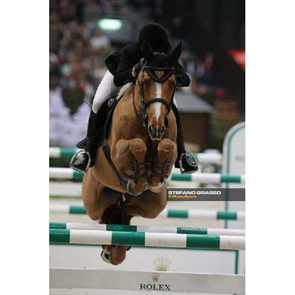 Edwina Tops-Alexander and Cevo Itot du Chateau Grand Prix Rolex - Rolex Fei World Cup Geneve,9th dec.2012 ph.IJRC/SGrasso