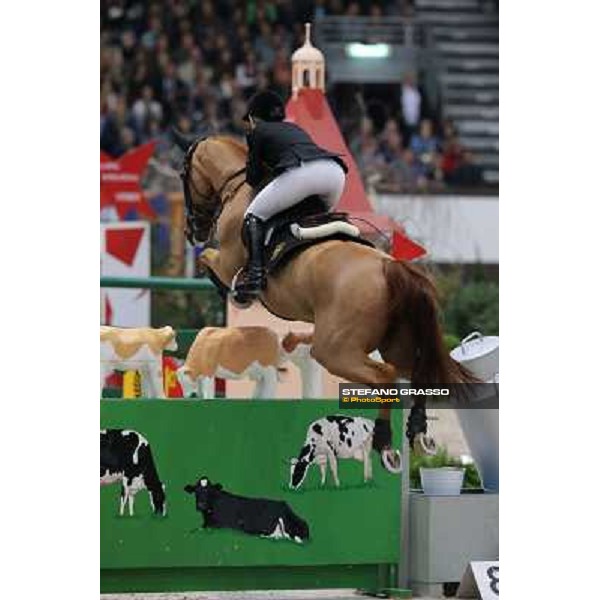 Edwina Tops-Alexander and Cevo Itot du Chateau Grand Prix Rolex - Rolex Fei World Cup Geneve,9th dec.2012 ph.IJRC/SGrasso