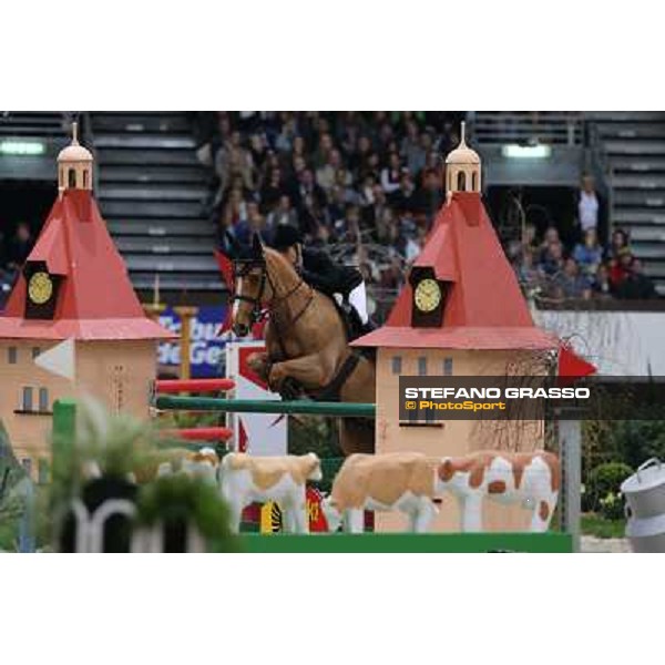 Edwina Tops-Alexander and Cevo Itot du Chateau Grand Prix Rolex - Rolex Fei World Cup Geneve,9th dec.2012 ph.IJRC/SGrasso