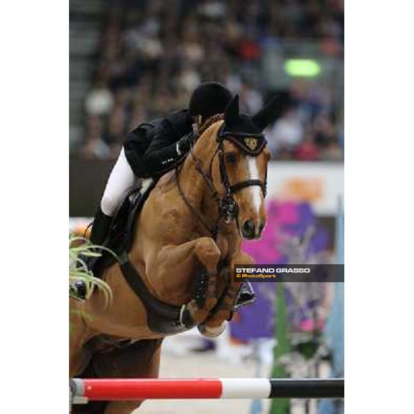 Edwina Tops-Alexander and Cevo Itot du Chateau Grand Prix Rolex - Rolex Fei World Cup Geneve,9th dec.2012 ph.IJRC/SGrasso