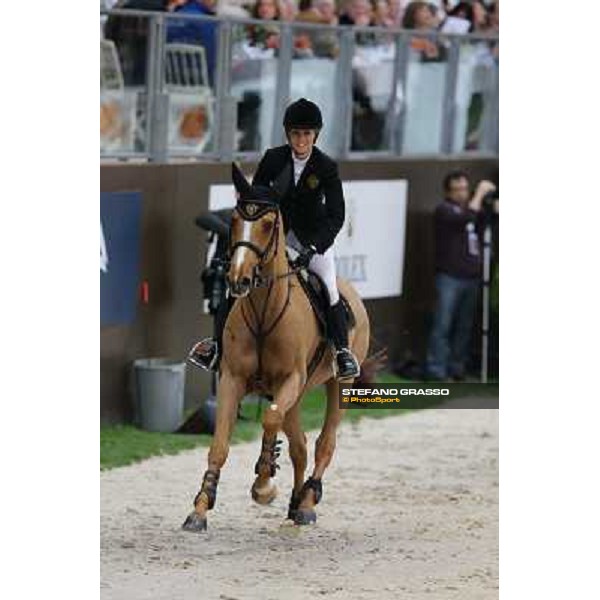 Edwina Tops-Alexander and Cevo Itot du Chateau Grand Prix Rolex - Rolex Fei World Cup Geneve,9th dec.2012 ph.IJRC/SGrasso
