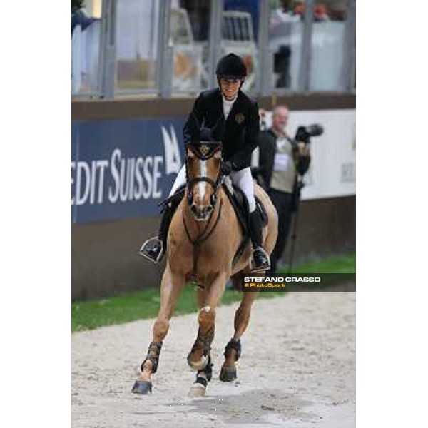 Edwina Tops-Alexander and Cevo Itot du Chateau Grand Prix Rolex - Rolex Fei World Cup Geneve,9th dec.2012 ph.IJRC/SGrasso