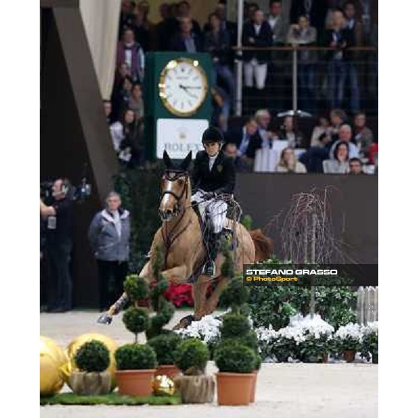 Edwina Tops-Alexander and Cevo Itot du Chateau Grand Prix Rolex - Rolex Fei World Cup Geneve,9th dec.2012 ph.IJRC/SGrasso