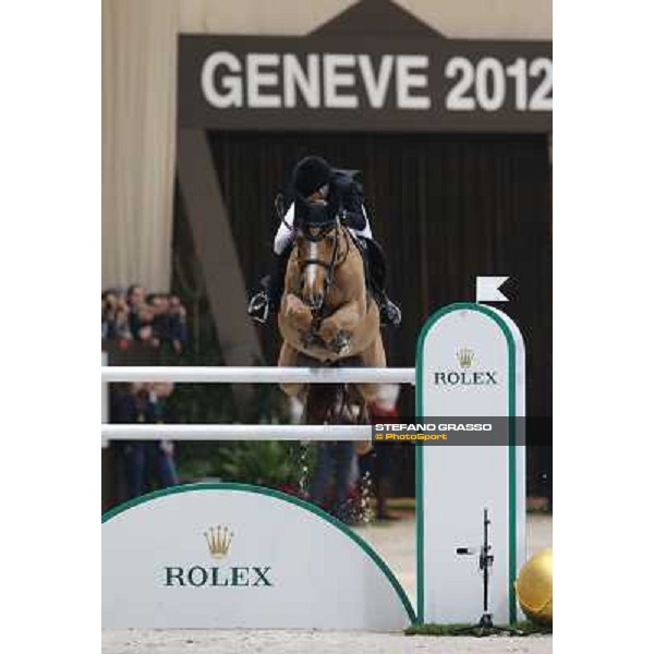 Edwina Tops-Alexander and Cevo Itot du Chateau Grand Prix Rolex - Rolex Fei World Cup Geneve,9th dec.2012 ph.IJRC/SGrasso