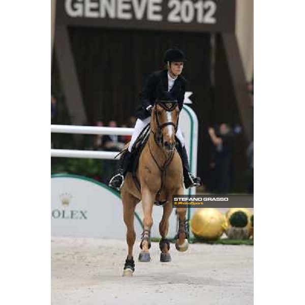 Edwina Tops-Alexander and Cevo Itot du Chateau Grand Prix Rolex - Rolex Fei World Cup Geneve,9th dec.2012 ph.IJRC/SGrasso
