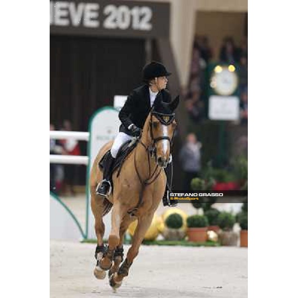 Edwina Tops-Alexander and Cevo Itot du Chateau Grand Prix Rolex - Rolex Fei World Cup Geneve,9th dec.2012 ph.IJRC/SGrasso