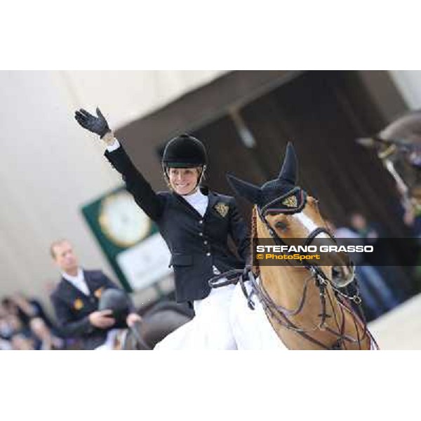 Edwina Tops-Alexander and Cevo Itot du Chateau Grand Prix Rolex - Rolex Fei World Cup Geneve,9th dec.2012 ph.IJRC/SGrasso