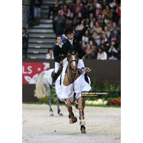 Edwina Tops-Alexander and Cevo Itot du Chateau Grand Prix Rolex - Rolex Fei World Cup Geneve,9th dec.2012 ph.IJRC/SGrasso