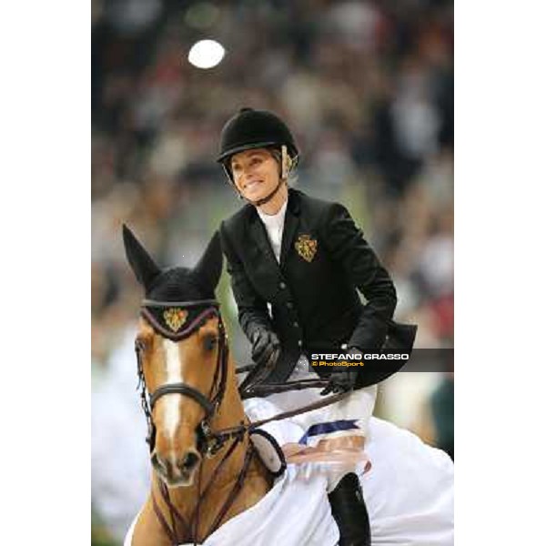 Edwina Tops-Alexander and Cevo Itot du Chateau Grand Prix Rolex - Rolex Fei World Cup Geneve,9th dec.2012 ph.IJRC/SGrasso