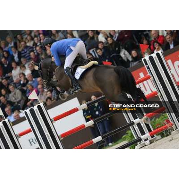 Christian Ahlmann and Taloubet Z Top 10 Rolex IJRC Geneve,7th dec.2012 ph.IJRC/StefanoGrasso