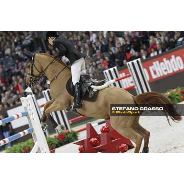 Edwina Alexander and Cevo Itot du Chateau Top 10 Rolex IJRC Geneve,7th dec.2012 ph.IJRC/StefanoGrasso