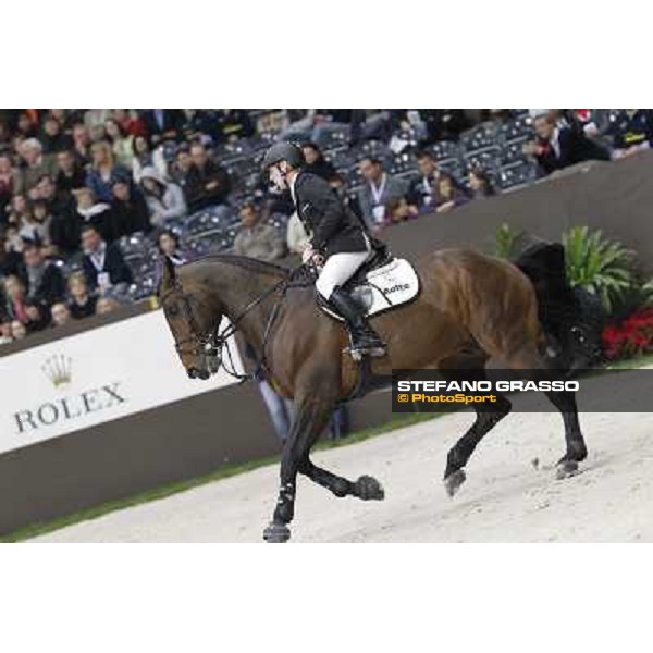 Marcus Ehning and Copin Van De Broy Top 10 Rolex IJRC Geneve,7th dec.2012 ph.IJRC/StefanoGrasso