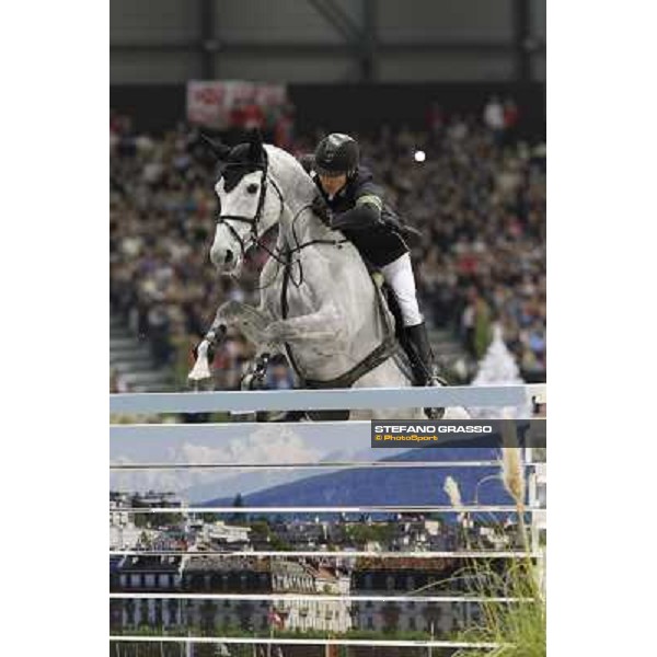 Steve Guerdat and Nasa Top 10 Rolex IJRC Geneve,7th dec.2012 ph.IJRC/StefanoGrasso