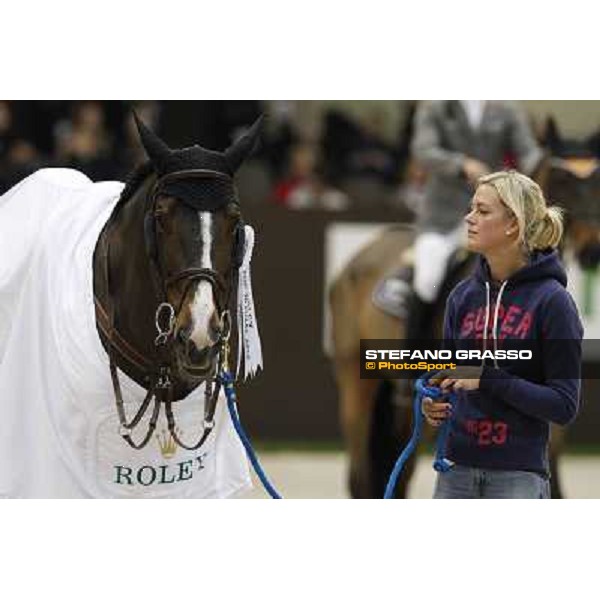 Taloubet Z and his groom Top 10 Rolex IJRC Geneve,7th dec.2012 ph.IJRC/StefanoGrasso