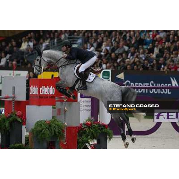 Rodrigo Pessoa on Winsom Grand Prix Rolex Rolex Fei World Cup Geneve,9th dec.2012 ph.IJRC/StefanoGrasso