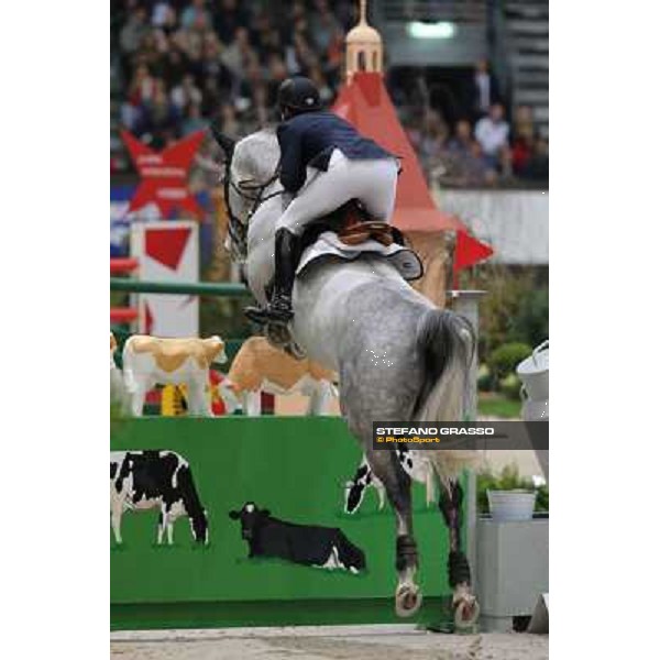 Rodrigo Pessoa on Winsom Grand Prix Rolex Rolex Fei World Cup Geneve,9th dec.2012 ph.IJRC/StefanoGrasso