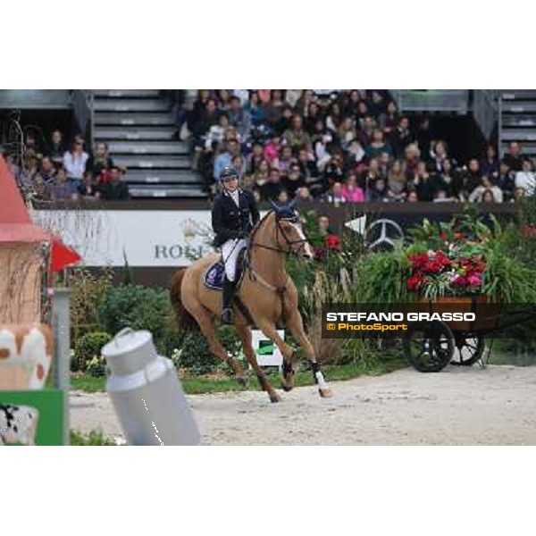 Christina Liebherr on L.B.Callas Sitte Z Grand Prix Rolex Rolex Fei World Cup Geneve,9th dec.2012 ph.IJRC/StefanoGrasso