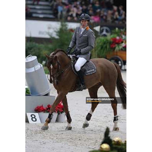 Ludger Beerbaum on Zinedine Grand Prix Rolex Rolex Fei World Cup Geneve,9th dec.2012 ph.IJRC/StefanoGrasso