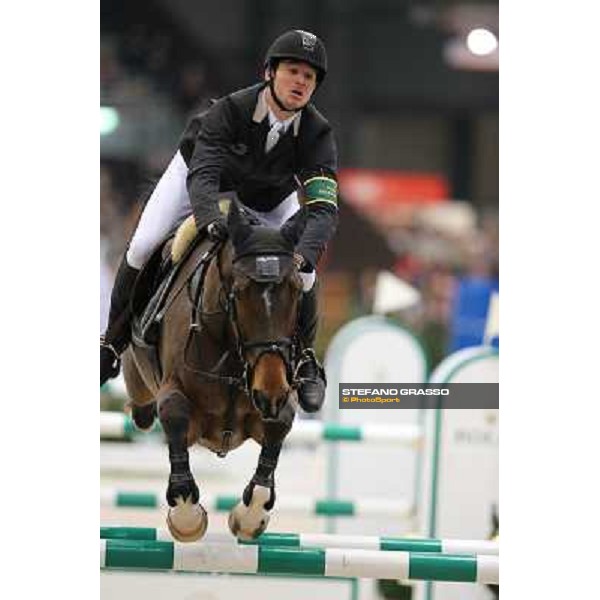Steve Guerdat on Nino de Buissonnets Grand Prix Rolex Rolex Fei World Cup Geneve,9th dec.2012 ph.IJRC/StefanoGrasso