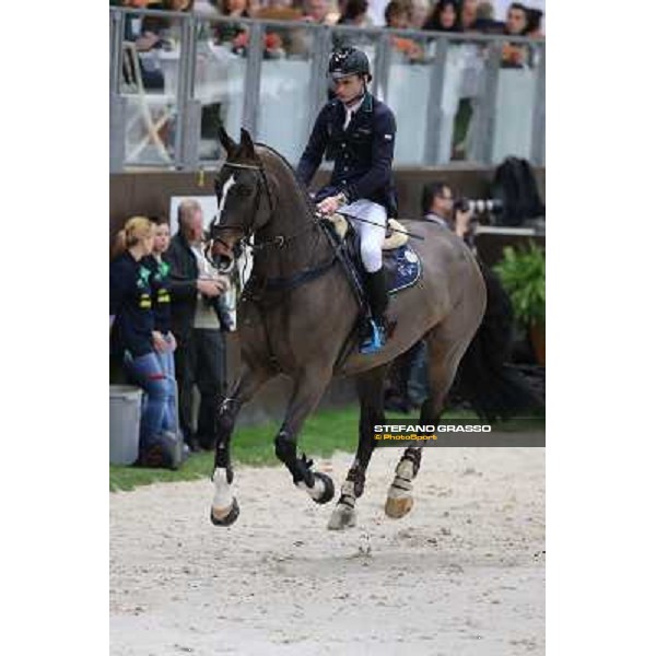 Denis Lynch on Abbervail Van Het Dingeshof Grand Prix Rolex Rolex Fei World Cup Geneve,9th dec.2012 ph.IJRC/StefanoGrasso