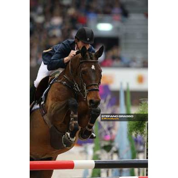 Harrie Smolders on Exquis Walnut de Muze Grand Prix Rolex Rolex Fei World Cup Geneve,9th dec.2012 ph.IJRC/StefanoGrasso
