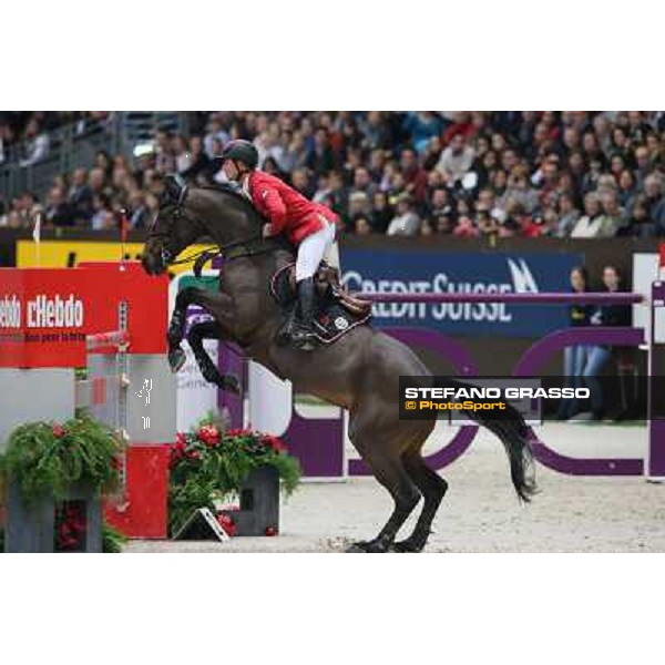 Pius Schwizer on Verdi III Grand Prix Rolex Rolex Fei World Cup Geneve,9th dec.2012 ph.IJRC/StefanoGrasso