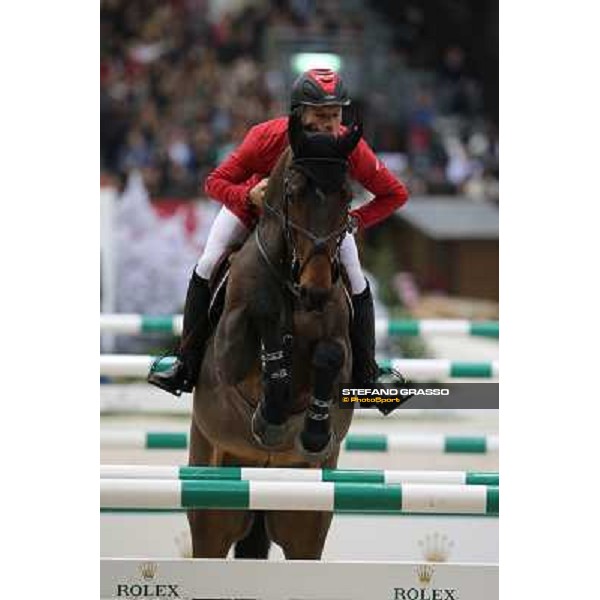 Pius Schwizer on Verdi III Grand Prix Rolex Rolex Fei World Cup Geneve,9th dec.2012 ph.IJRC/StefanoGrasso