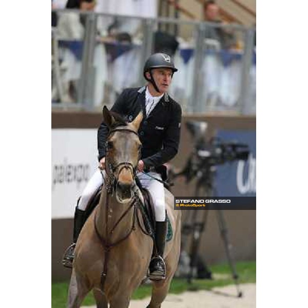 Roger Yves Bost on Castle Forbes Myrtille Paulois Grand Prix Rolex Rolex Fei World Cup Geneve,9th dec.2012 ph.IJRC/StefanoGrasso