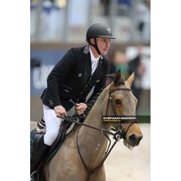 Roger Yves Bost on Castle Forbes Myrtille Paulois Grand Prix Rolex Rolex Fei World Cup Geneve,9th dec.2012 ph.IJRC/StefanoGrasso