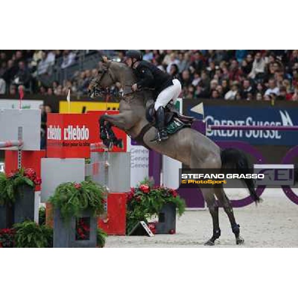 Roger Yves Bost on Castle Forbes Myrtille Paulois Grand Prix Rolex Rolex Fei World Cup Geneve,9th dec.2012 ph.IJRC/StefanoGrasso