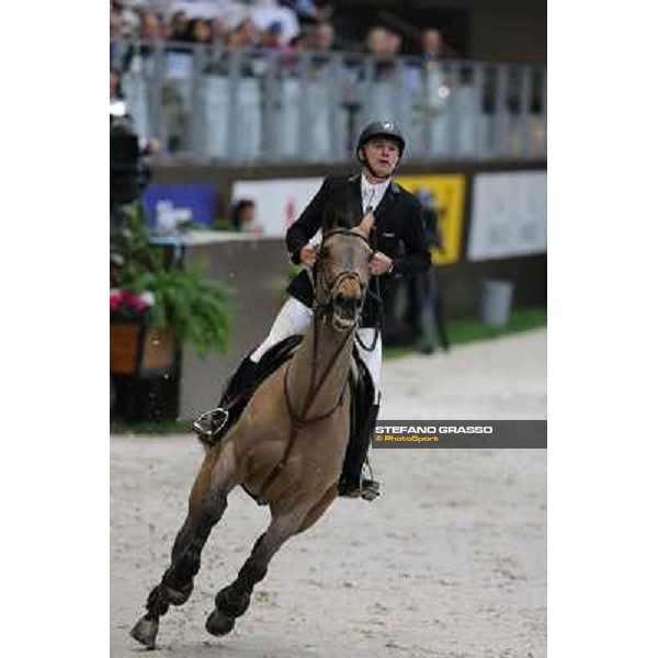 Roger Yves Bost on Castle Forbes Myrtille Paulois Grand Prix Rolex Rolex Fei World Cup Geneve,9th dec.2012 ph.IJRC/StefanoGrasso