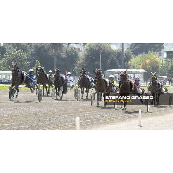 Pippo Gubellini with Legendary Lover K (1st from right) wins the 3rd leg of Gran Premio Lotteria Napoli, 8th may 2005 ph. Stefano Grasso